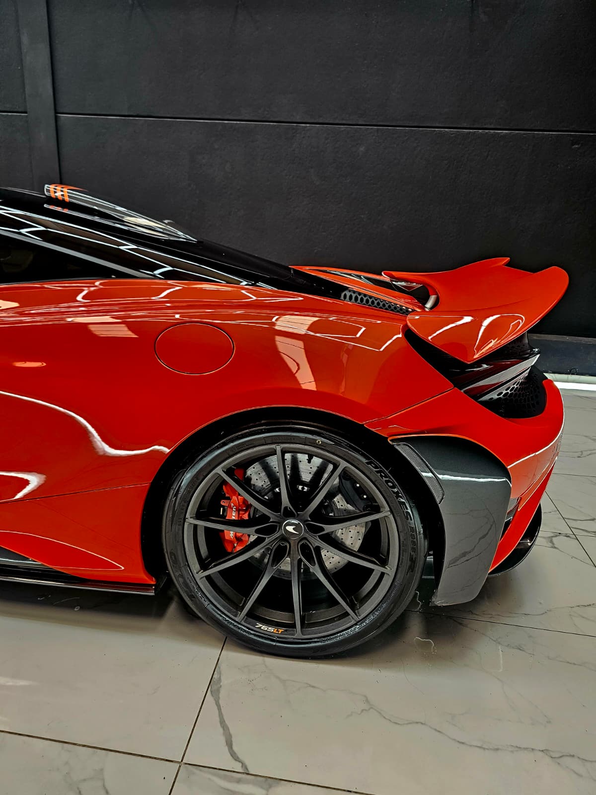 Detailing 8